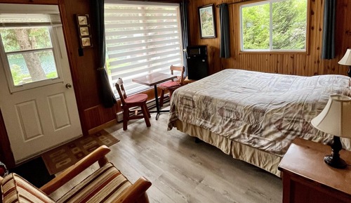 Room, 1 Queen Bed (Motel)