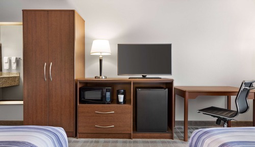 Room, 2 Queen Beds, Non Smoking