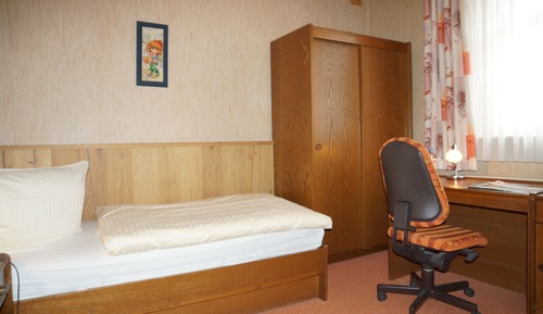 Classic Single Room
