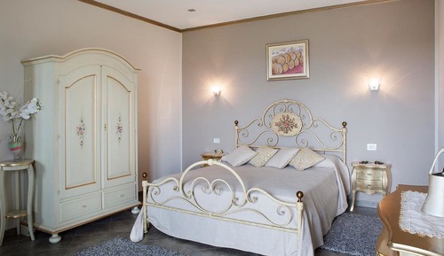Superior Double Room, Garden View