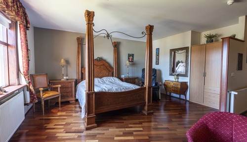 Deluxe Suite, Jetted Tub, Lake View
