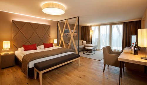 Family Room, Balcony