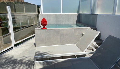 Dependance room with mini-pool