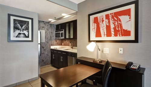 King, Studio Suite
