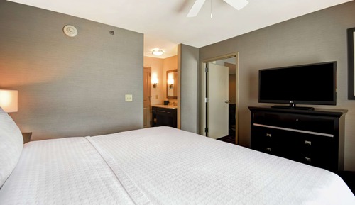 King, Suite, Accessible, Non Smoking
