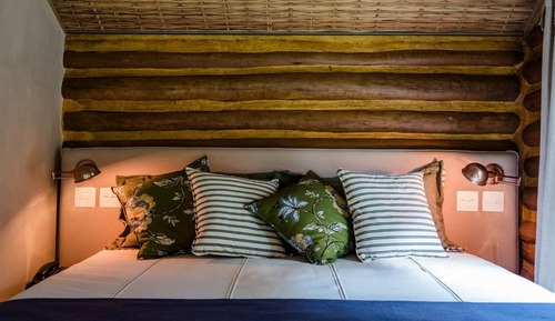 Standard Chalet