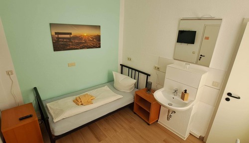 Economy Single Room