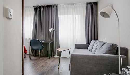 Family Room, 1 Queen Bed, Non Smoking, Refrigerator (with Sofabed)