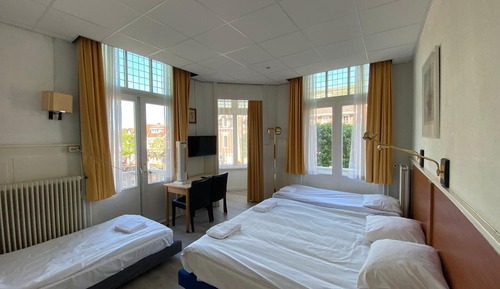Quadruple Room, Multiple Beds