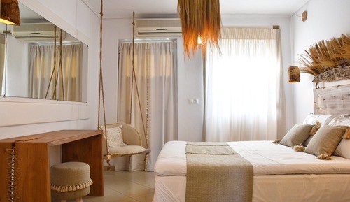 Suite, Sea View (Master)