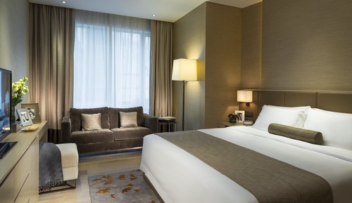 One-Bedroom Premier Suite