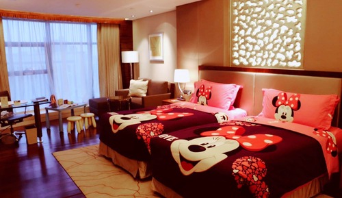 Deluxe Room, 2 Twin Beds, Bathtub, City View