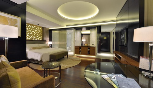 Deluxe Room, 1 King Bed, Bathtub, City View