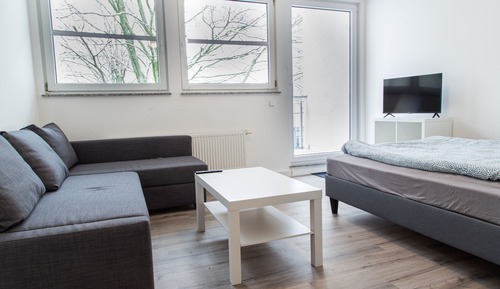 Studio Suite (French Bed and Sofa 1,40 m x 2 m)