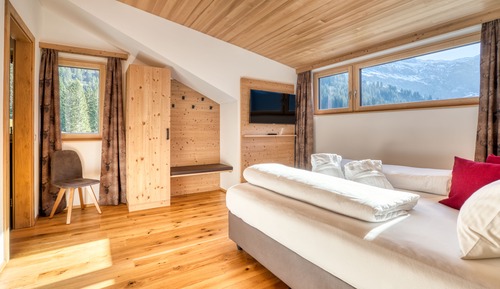 Comfort Apartment, 3 Bedrooms, Mountain View (Top 7)