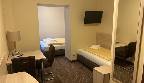 Basic Triple Room
