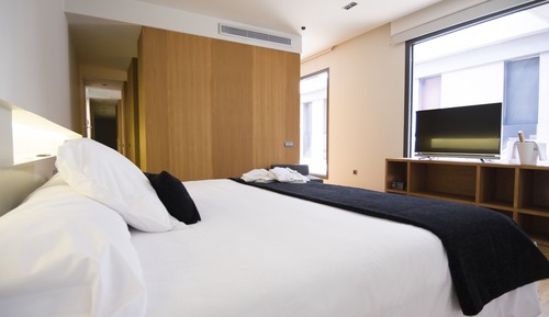 Deluxe Studio Suite