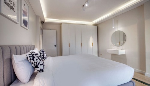 Deluxe Apartment, River View