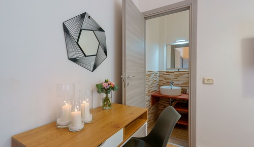 Comfort Room, 1 Bedroom, Balcony, City View