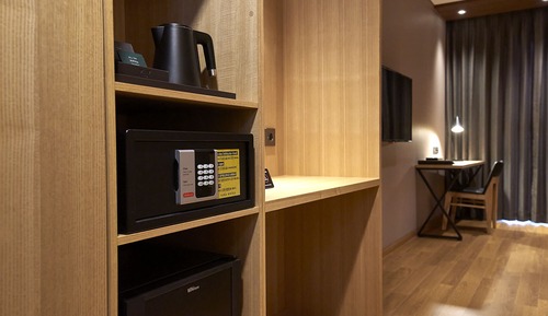Superior Twin Room (Bath)