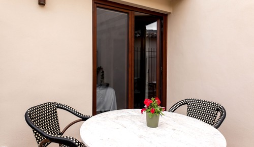 Tiny Room, Patio
