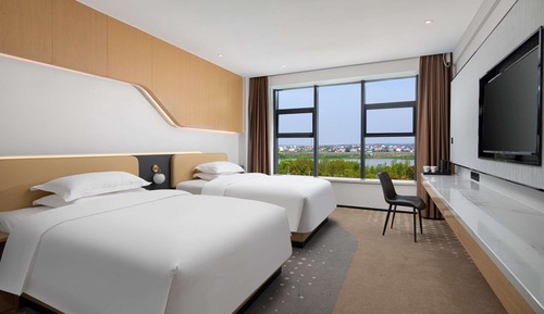 Deluxe Room, 2 Double Beds, Non Smoking, View