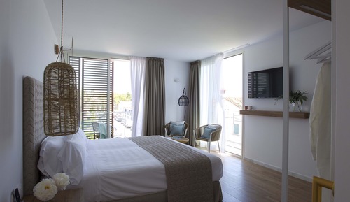 Presidential Room