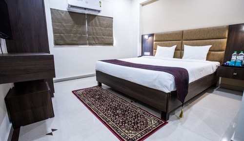 Premium Single Room