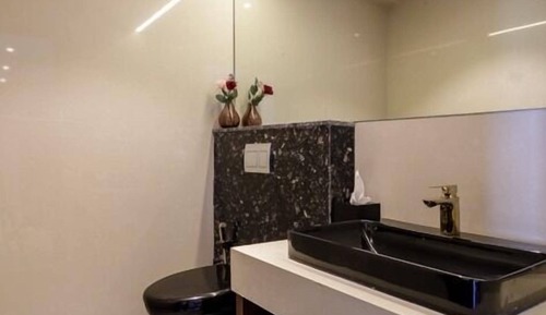 Luxury Suite