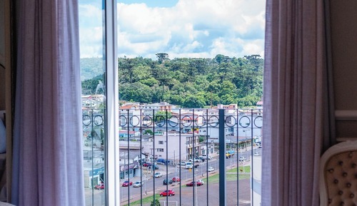 Romantic Studio Suite, City View