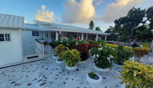 Family Cottage