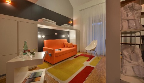 Duplex, Balcony