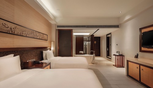 Lagoon Access Room with Twin Bed