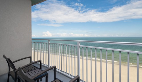 Room, 2 Queen Beds, Balcony, Oceanfront (Mobility Accessible, Roll-In Shower)
