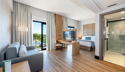 Exclusive Room