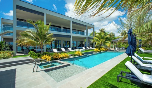 The Coconut Grove Suite - 4 Bedroom