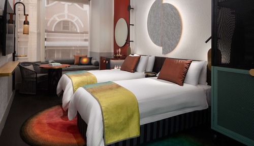 Deluxe Twin Room (QT)