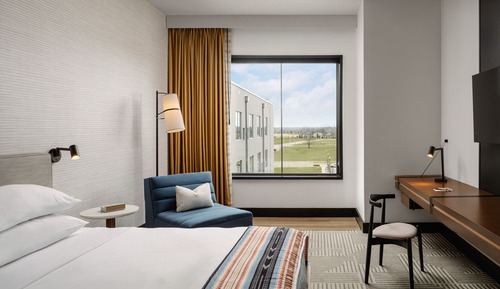 Room, 1 King Bed, Accessible, Non Smoking (Mobility Bathtub w/Grab Bars)