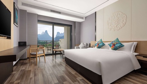 Superior Room, 1 King Bed, Non Smoking