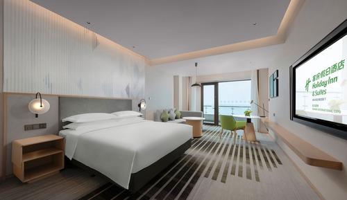 Premium Room, 1 King Bed, Balcony, River View