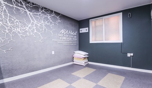 Room (Ondol)