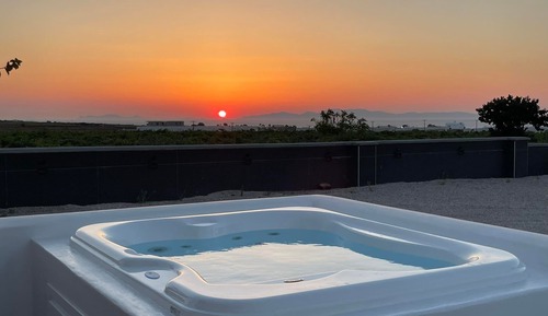 Superior Apartment, Ensuite, Partial Sea View (Nixteri Anemi Vine Villa )