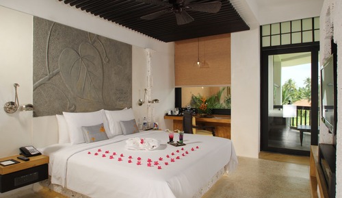 Premium Studio Suite, Balcony, Lake View