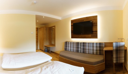Classic Double Room