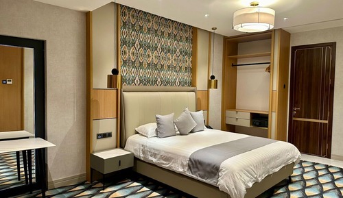 Luxury Room, 1 Bedroom, Non Smoking, City View