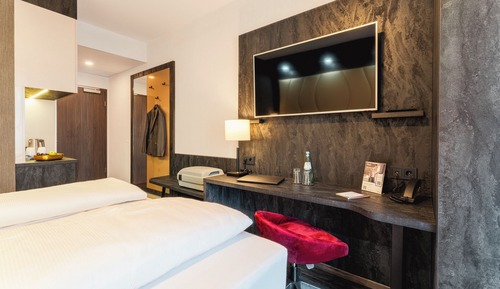 Premium Single Room