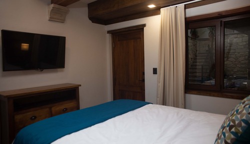 Deluxe Single Room