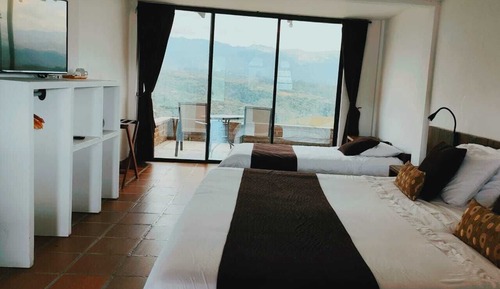 Double or Twin Room, Private Bathroom