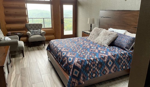 Trophy Lodge Prince Suite