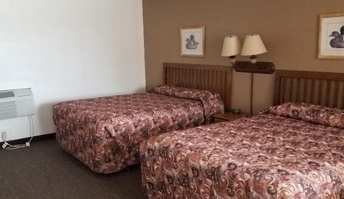 Basic Triple Room